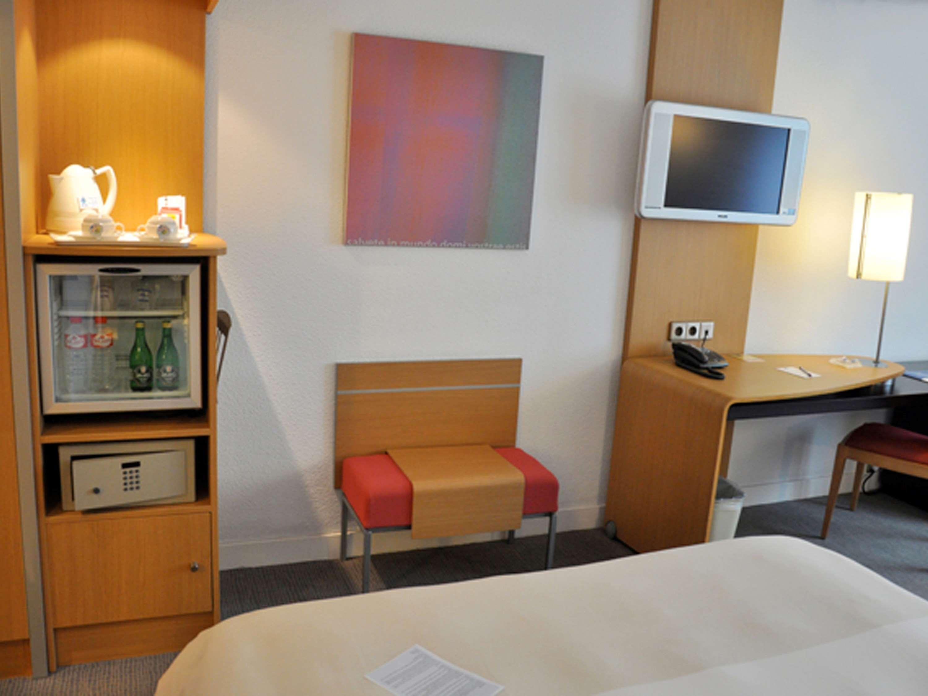 Novotel Andorra Luaran gambar