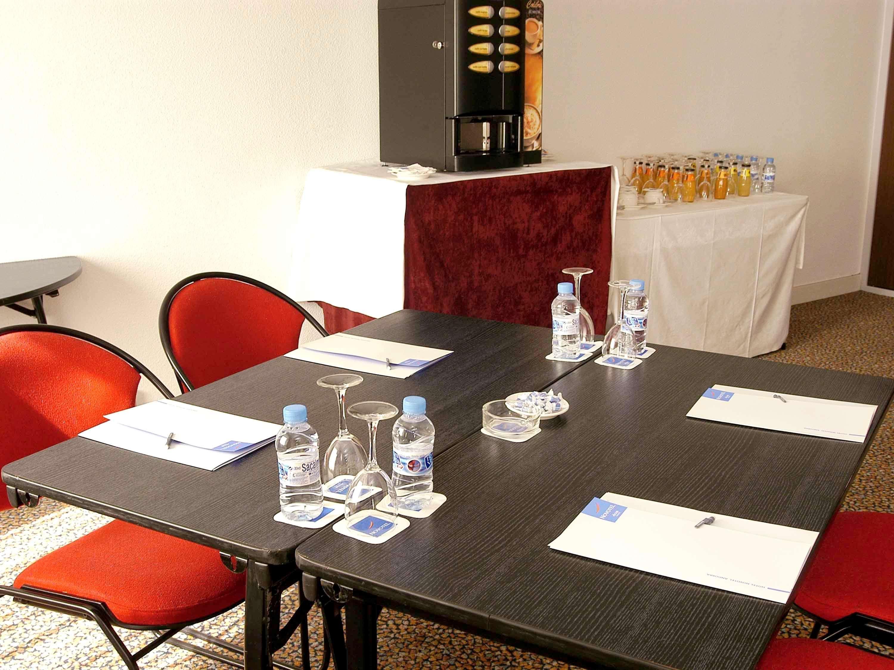 Novotel Andorra Luaran gambar