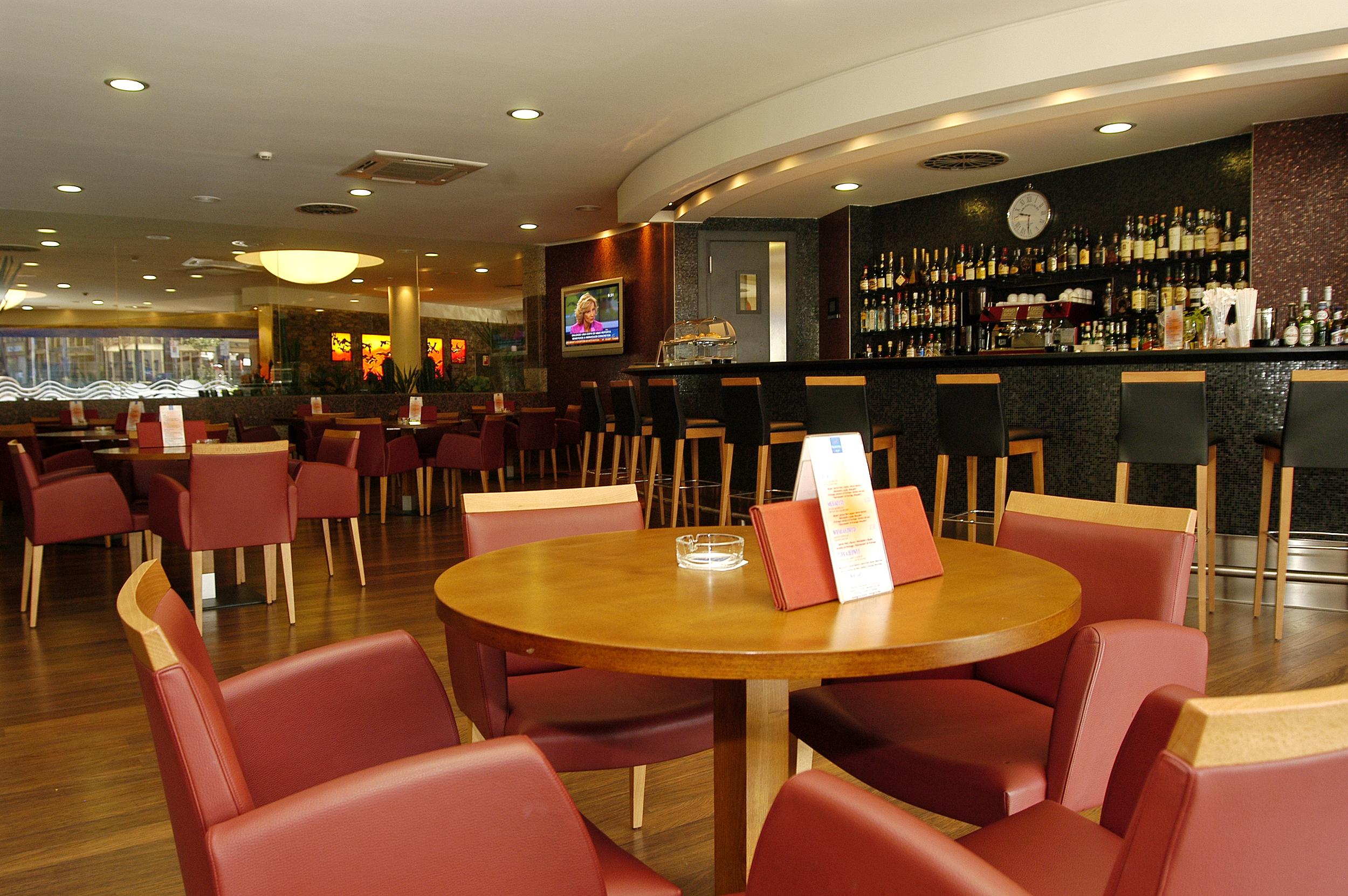 Novotel Andorra Restoran gambar